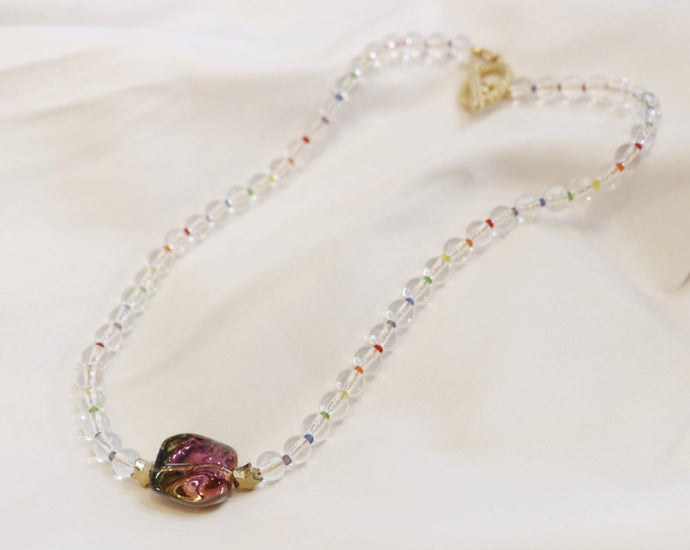 Glass beads necklace